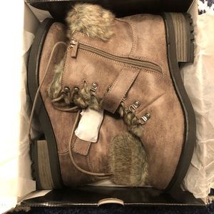 Fur lined ankle boot from Torrid